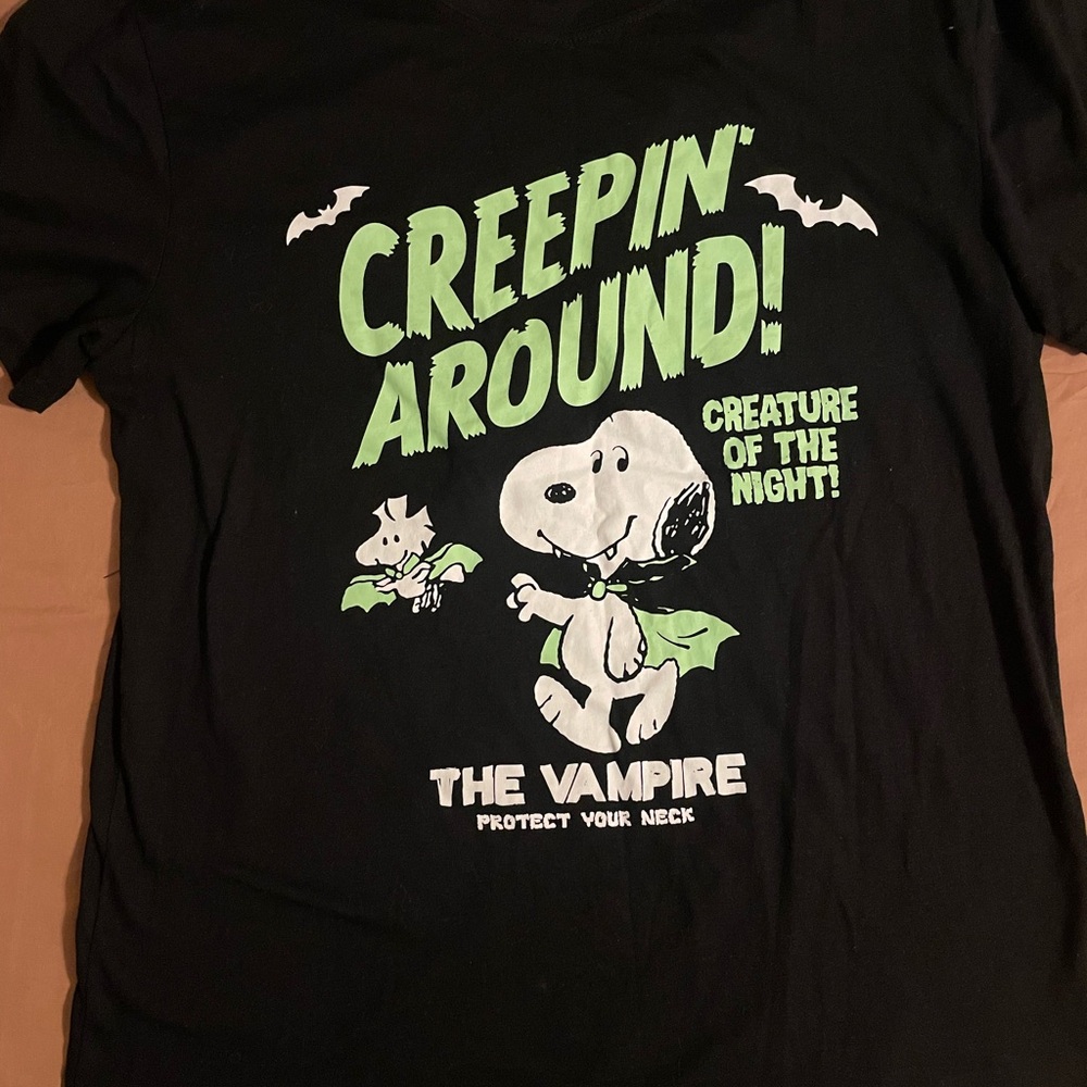 Peanuts T-Shirt - Black and Green